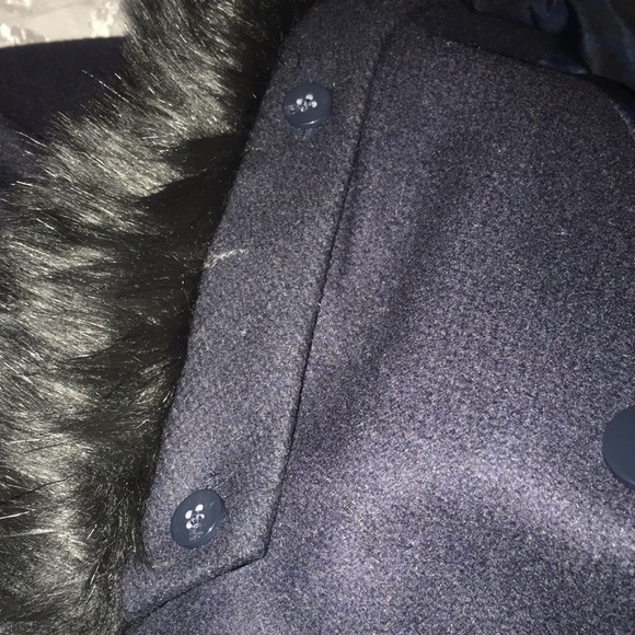 Beautiful and New Juicy Couture pea coat with removable fur collar.Medium - Picture 13 of 14